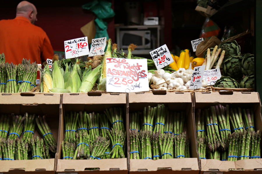 vegetables-shop-borough-market-london