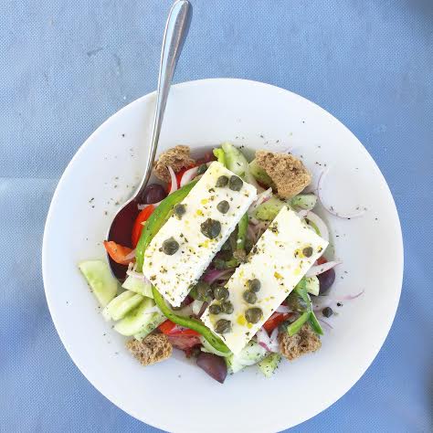 greek salad with caper