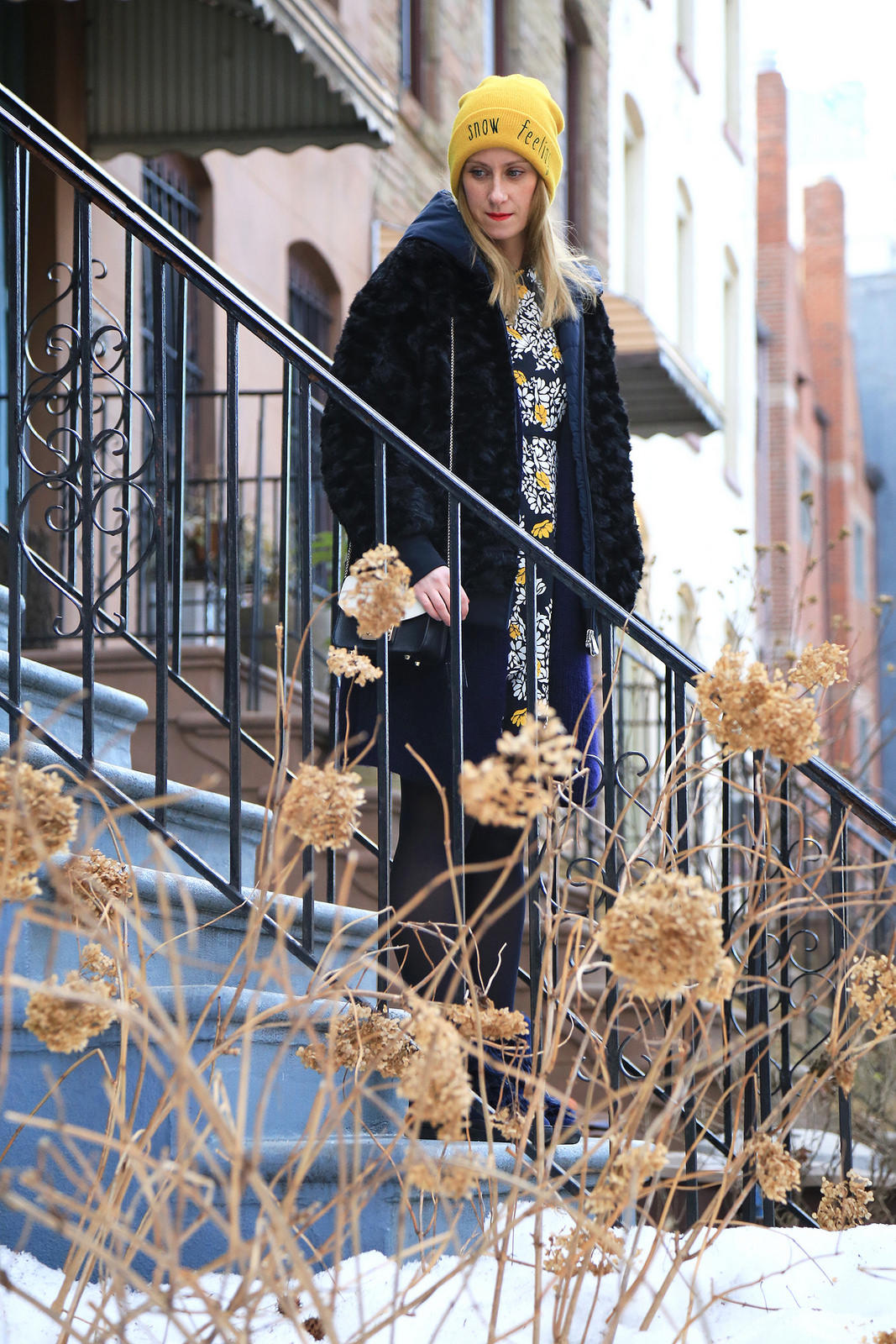 how-to-wear-a-dress-when-with-the-snow