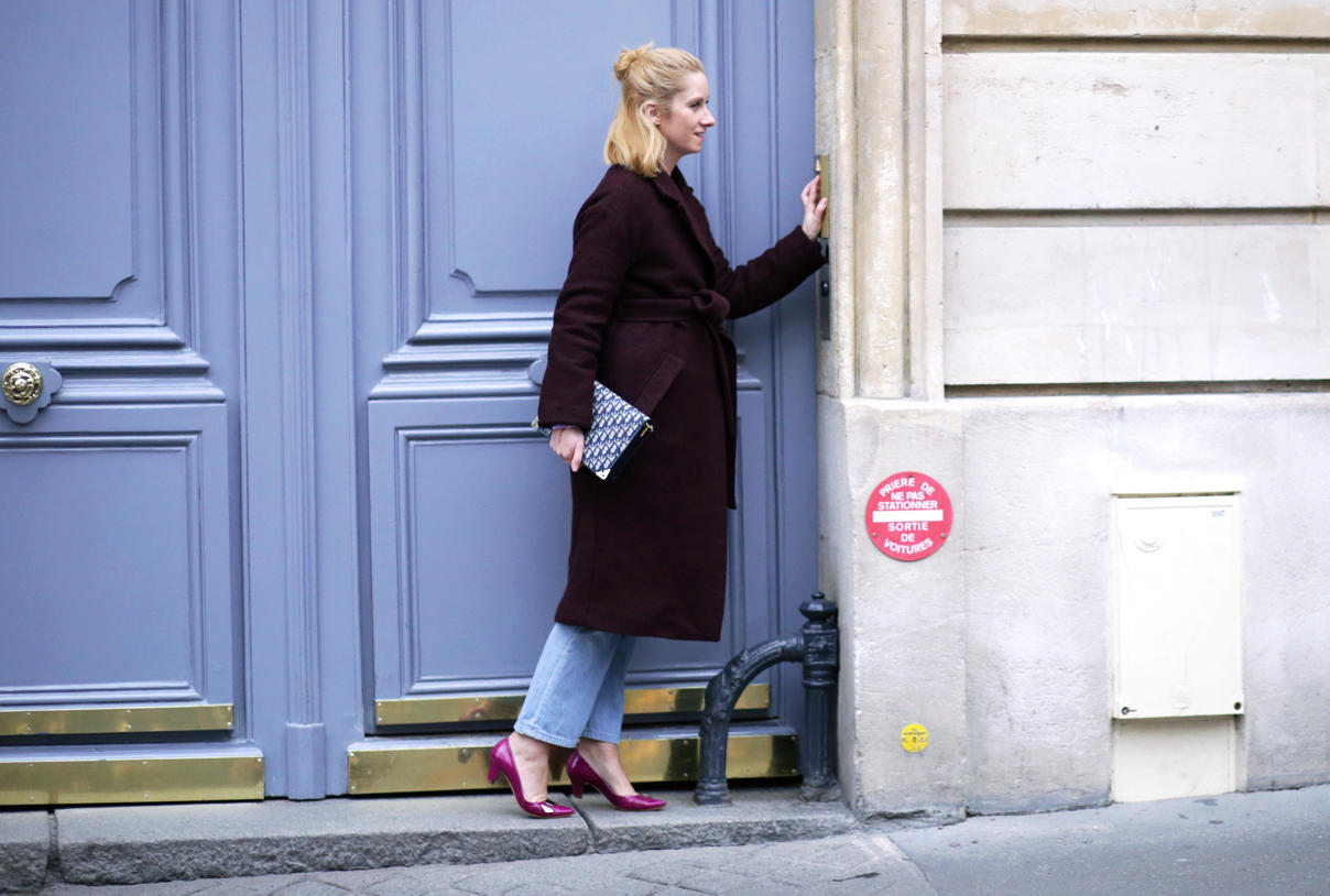 Manteau bordeaux Marks & Spencer et jean blue Levi's vintage