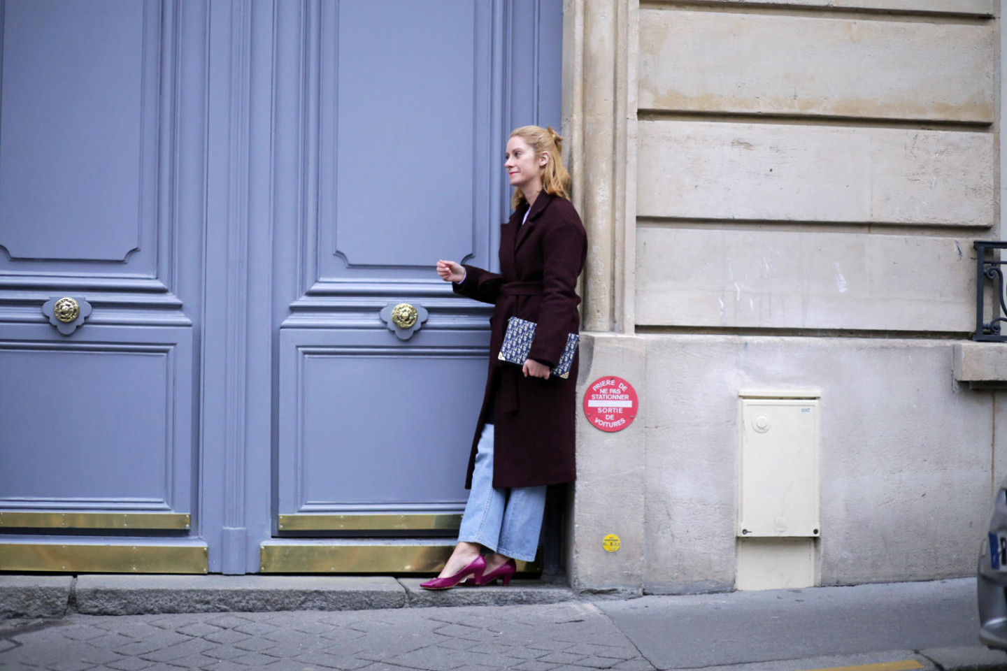 Manteau long bordeaux et jean blue Levi's vintage