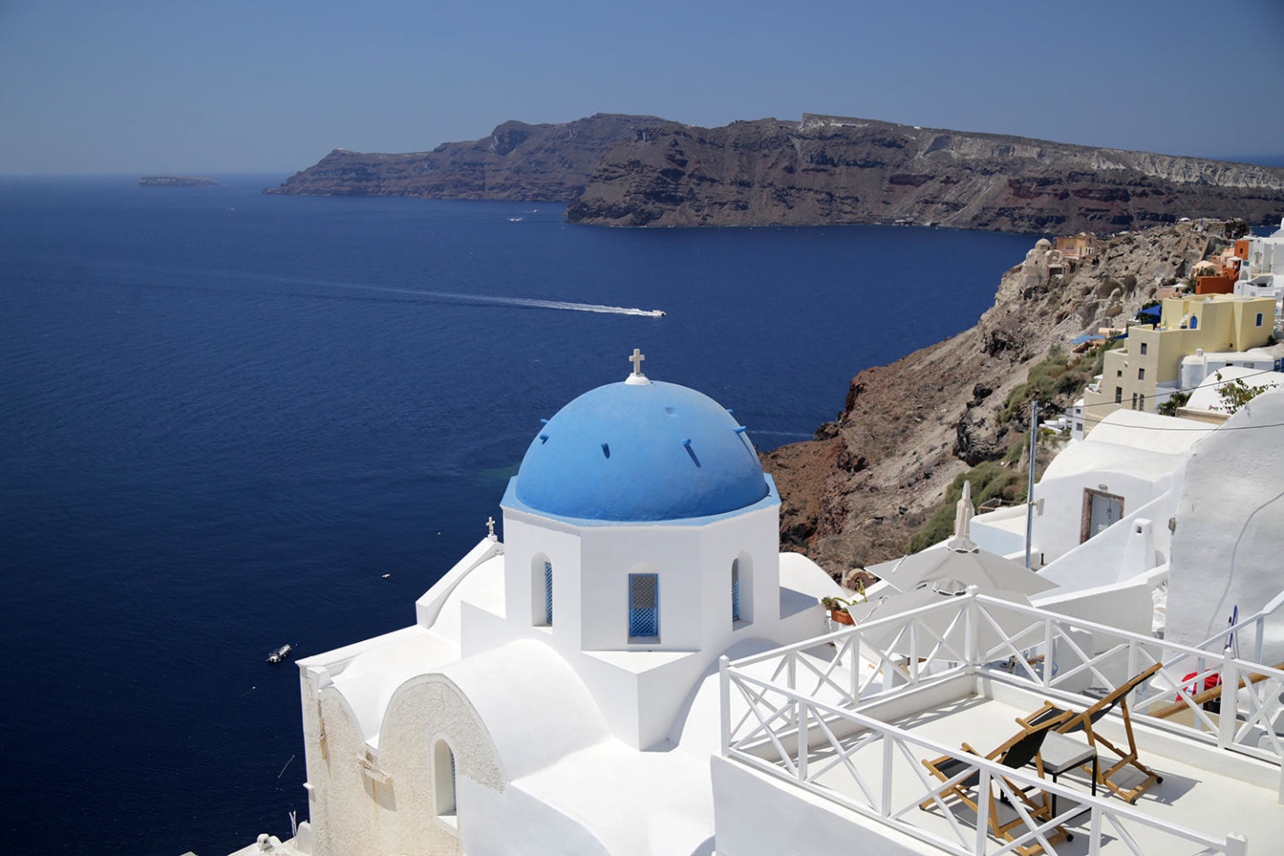 santorini travel guide